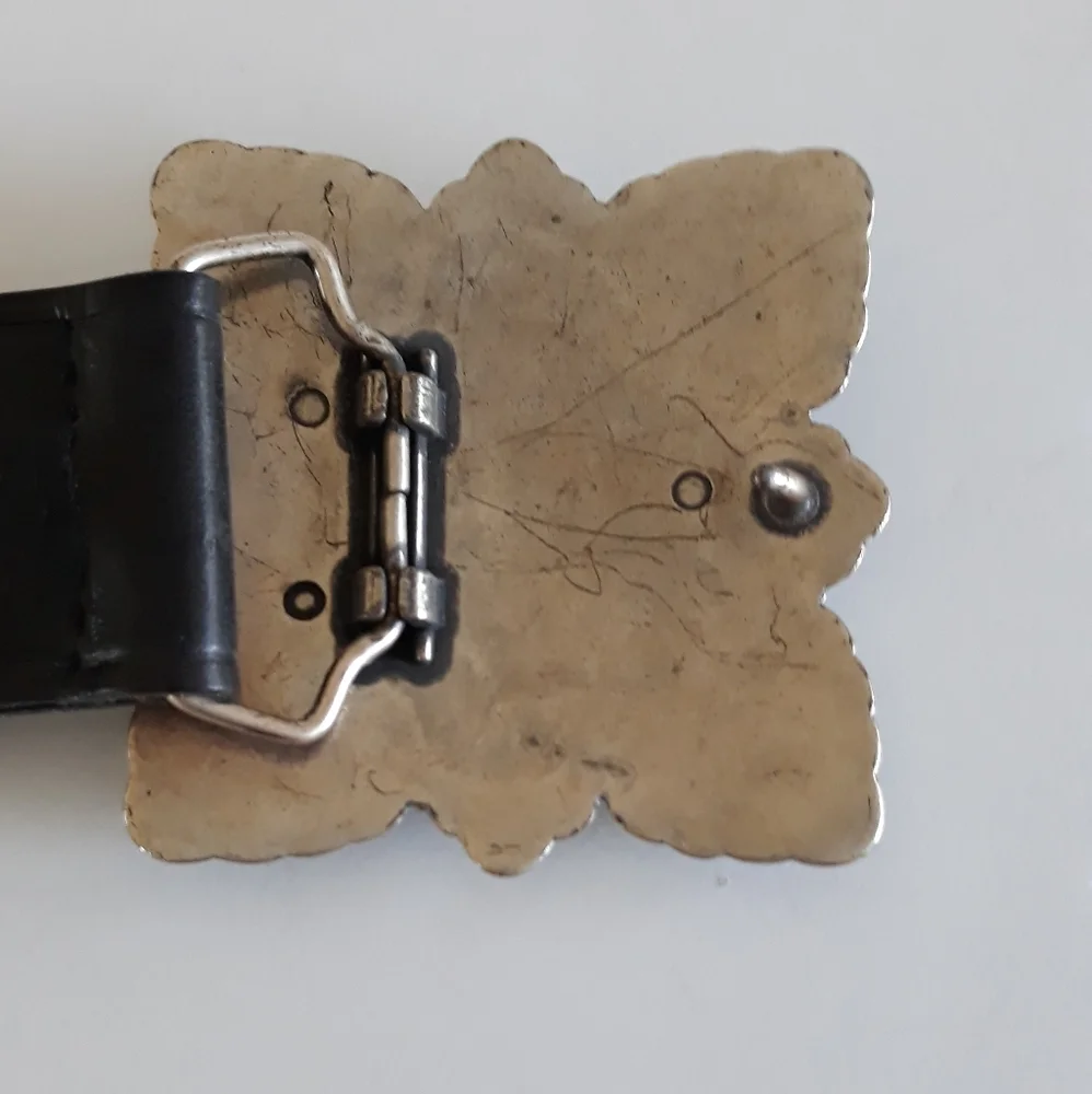 Fossil black leather belt floral silver buckle L